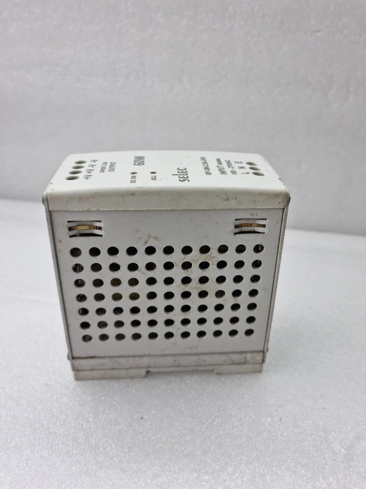 SELEC RP-3M-2.5A-24V POWER SUPPLY 60W 100-270VAC 50/60HZ OUTPUT 24VDC